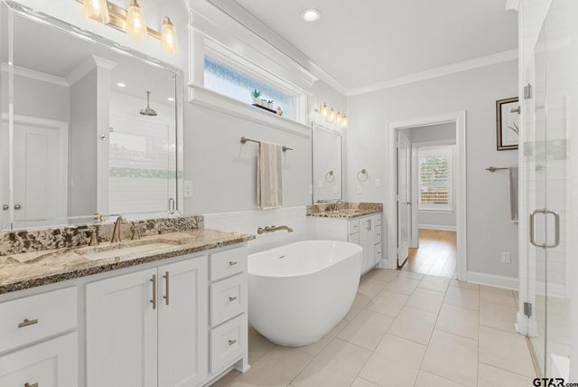 9035 Shallow Cv, Tyler, TX 75703