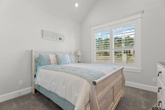 9035 Shallow Cv, Tyler, TX 75703