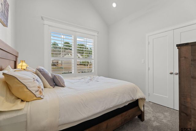 9035 Shallow Cv, Tyler, TX 75703