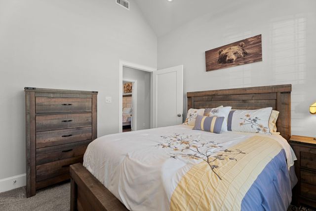 9035 Shallow Cv, Tyler, TX 75703