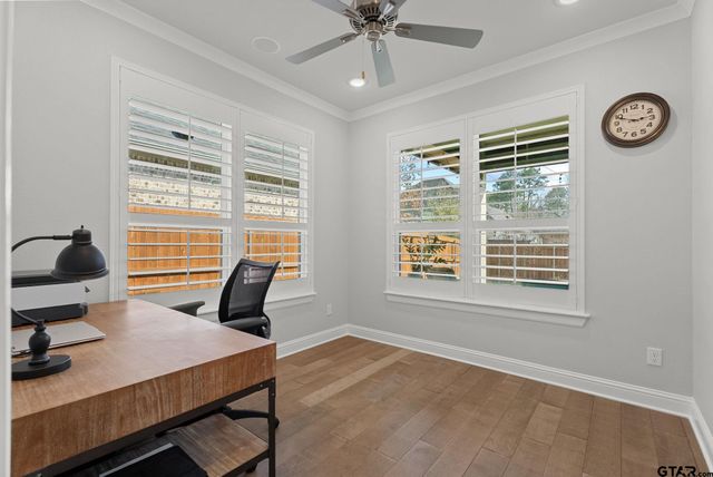 9035 Shallow Cv, Tyler, TX 75703