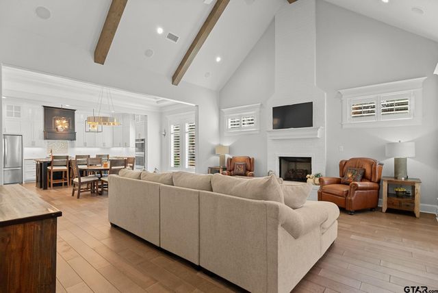 9035 Shallow Cv, Tyler, TX 75703