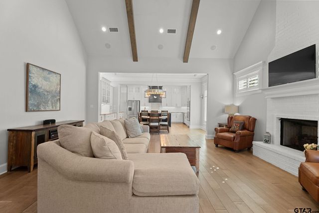 9035 Shallow Cv, Tyler, TX 75703