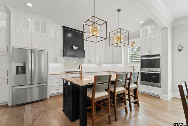 9035 Shallow Cv, Tyler, TX 75703