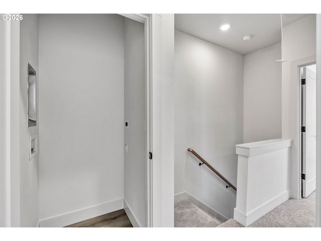 2381 Se 45TH Ave, Portland, OR 97215