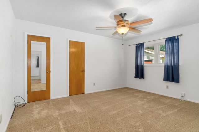 401 S Beverly Street, Crowley, TX 76036
