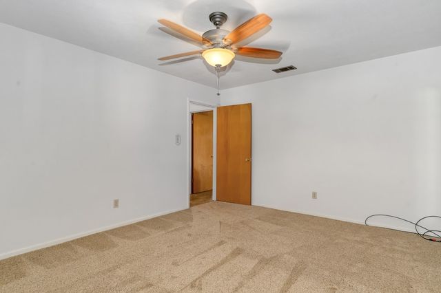 401 S Beverly Street, Crowley, TX 76036
