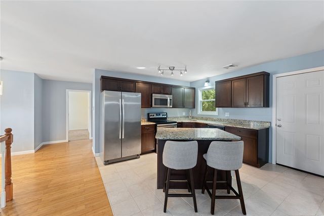 22 Riverdale Road, Westerly, RI 02891
