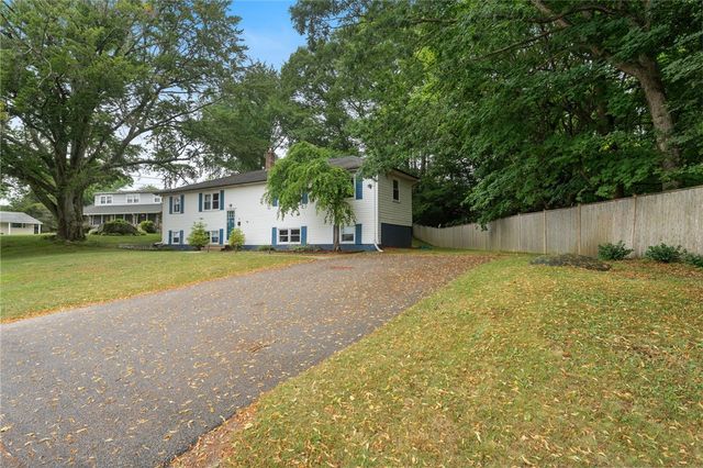 22 Riverdale Road, Westerly, RI 02891