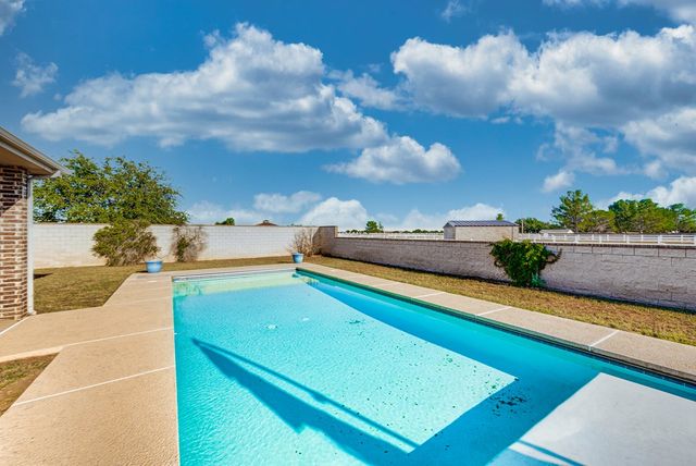 7911 Dunblane, Midland, TX 79707