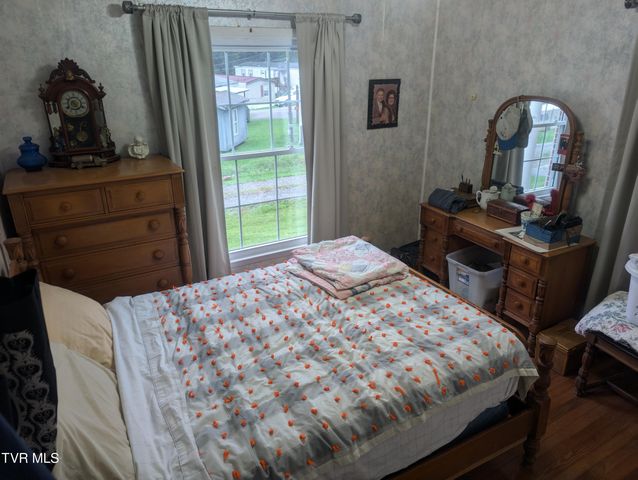 7713 Wells Boone Road, Norton, VA 24273