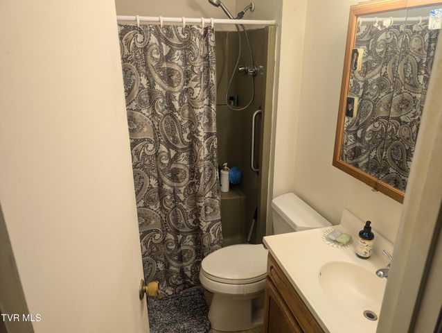 7713 Wells Boone Road, Norton, VA 24273