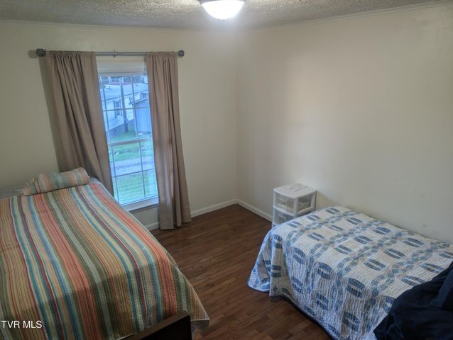 7713 Wells Boone Road, Norton, VA 24273
