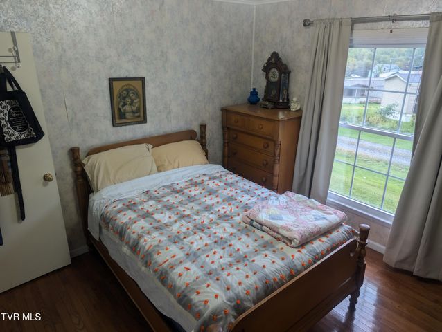7713 Wells Boone Road, Norton, VA 24273