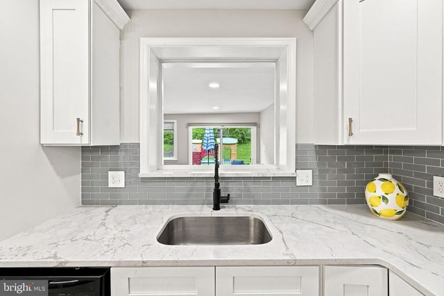 44 S BROOKSIDE RD, Springfield, PA 19064