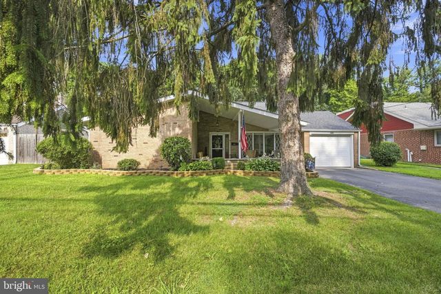 44 S BROOKSIDE RD, Springfield, PA 19064