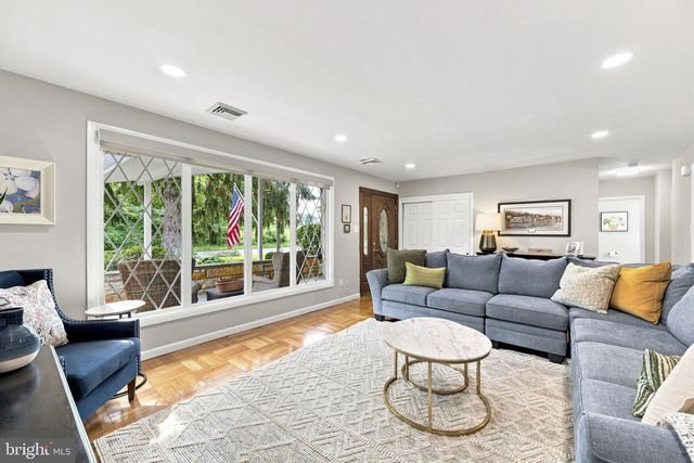 44 S BROOKSIDE RD, Springfield, PA 19064