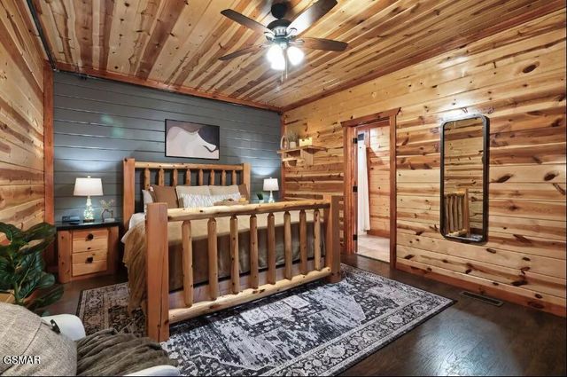 3328 Smoky Ridge Way, Sevierville, TN 37862