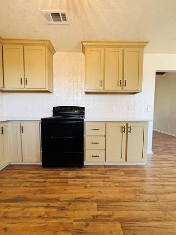 80 SE 1600, Andrews, TX 79714