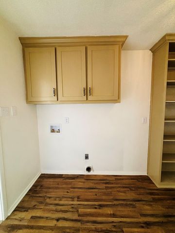 80 SE 1600, Andrews, TX 79714