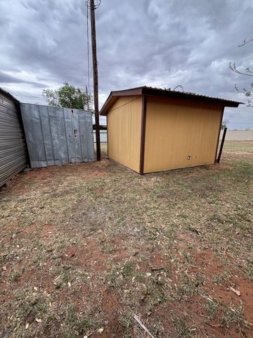 80 SE 1600, Andrews, TX 79714