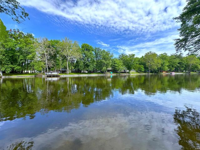 9393 N Lenback Court, Monticello, IN 47960