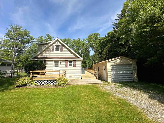 9393 N Lenback Court, Monticello, IN 47960
