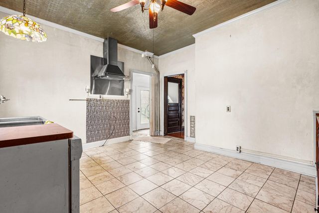 522 N Main Street, Williamstown, KY 41097