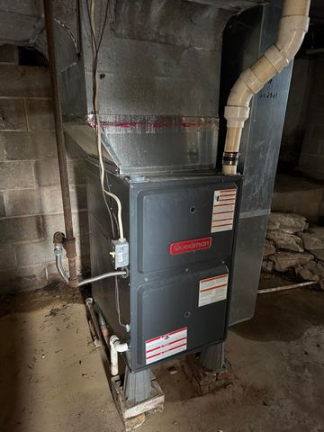 522 N Main Street, Williamstown, KY 41097