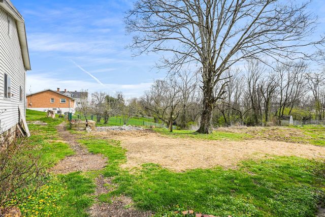 522 N Main Street, Williamstown, KY 41097