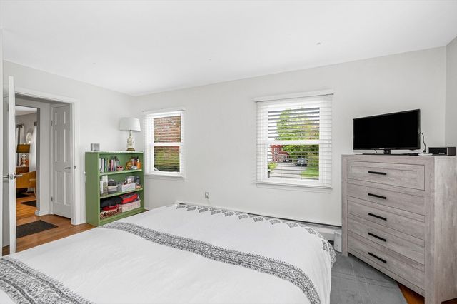 389 Marbleridge Rd, North Andover, MA 01845