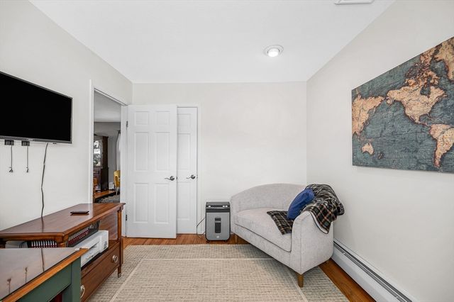 389 Marbleridge Rd, North Andover, MA 01845