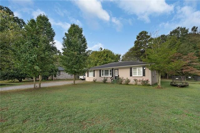 128 Craigtown NE Road, Calhoun, GA 30701