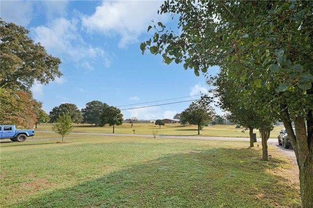 128 Craigtown NE Road, Calhoun, GA 30701