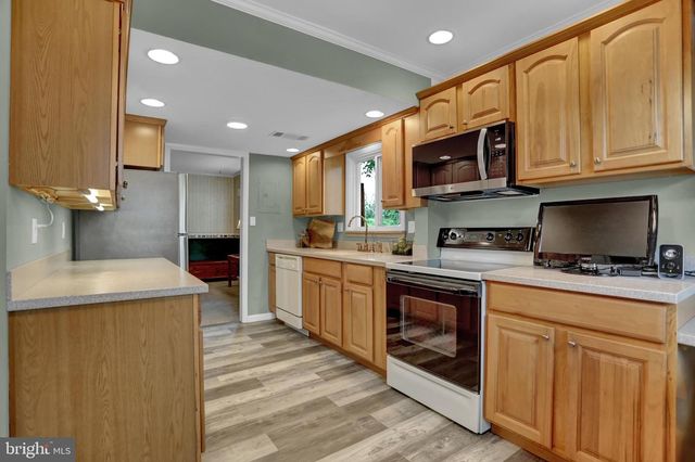 237 HAVERHILL RD, Joppa, MD 21085