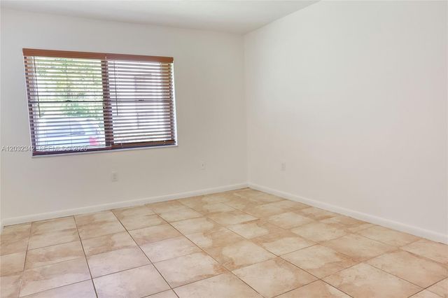 11521 SW 109th Rd 10A, Miami, FL 33176
