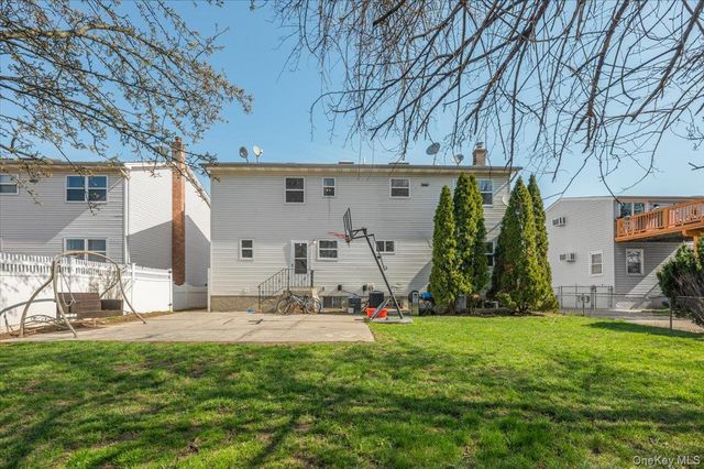 1259 New York Avenue, Elmont, NY 11003