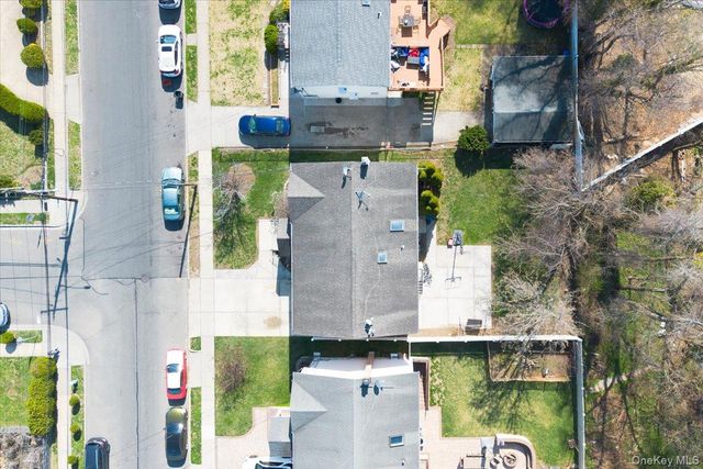 1259 New York Avenue, Elmont, NY 11003