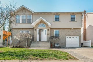 1259 New York Avenue, Elmont, NY 11003