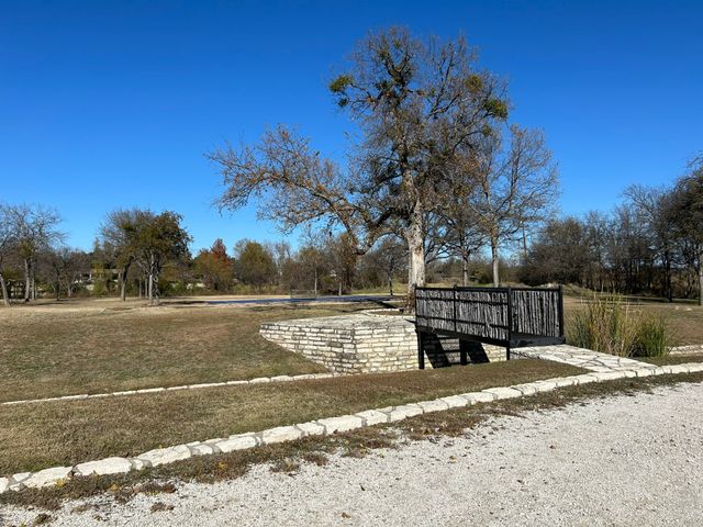 2820 Lucky Pepper Drive, Granbury, TX 76049