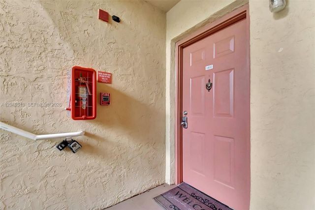 2445 NW 33rd Street 1410, Oakland Park, FL 33309