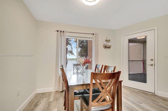 2445 NW 33rd Street 1410, Oakland Park, FL 33309