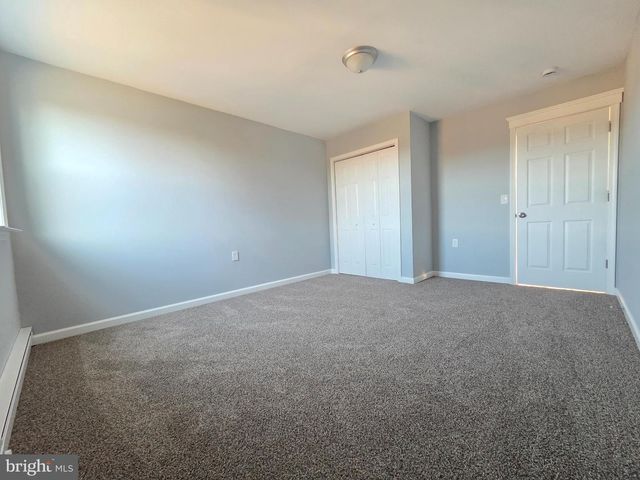 340 RED MILL RD, Etters, PA 17319