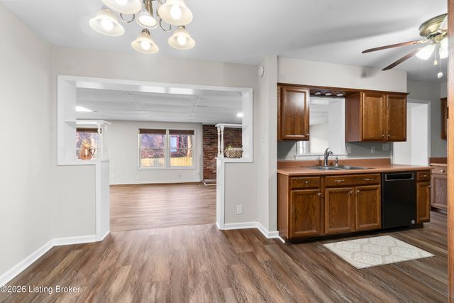 3318 Belmont Rd, Louisville, KY 40218