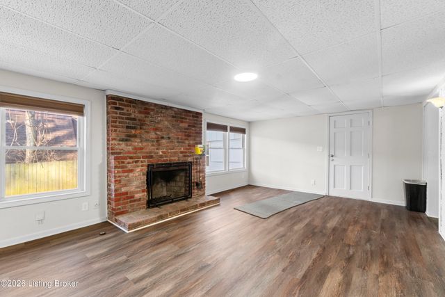 3318 Belmont Rd, Louisville, KY 40218