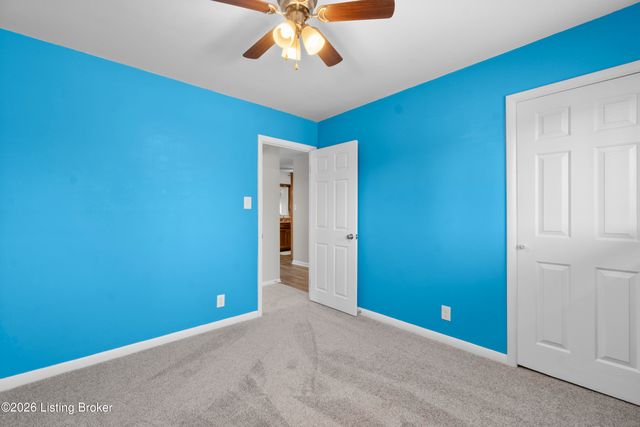 3318 Belmont Rd, Louisville, KY 40218