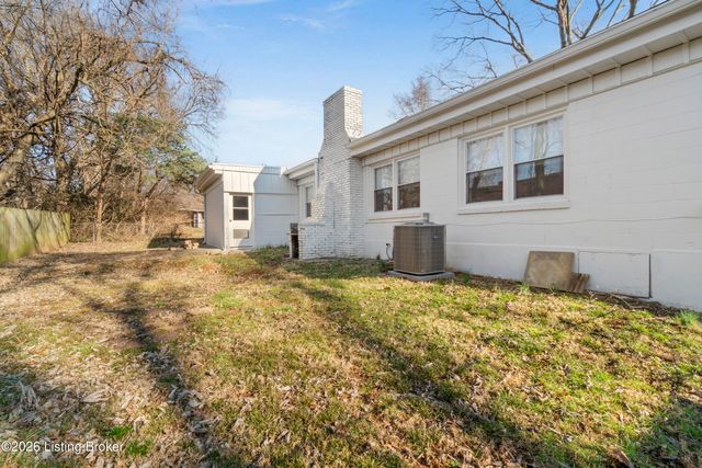 3318 Belmont Rd, Louisville, KY 40218