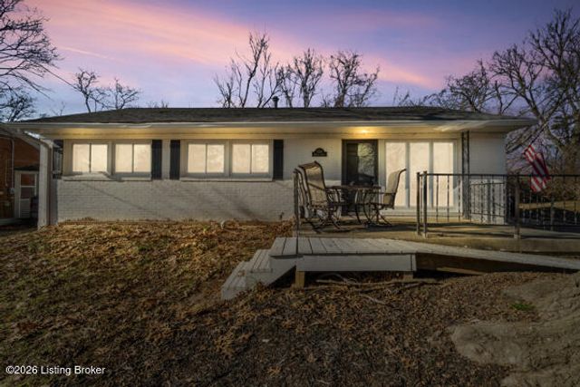 3318 Belmont Rd, Louisville, KY 40218