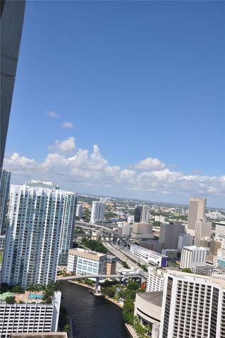 475 Brickell Ave 4215, Miami, FL 33131