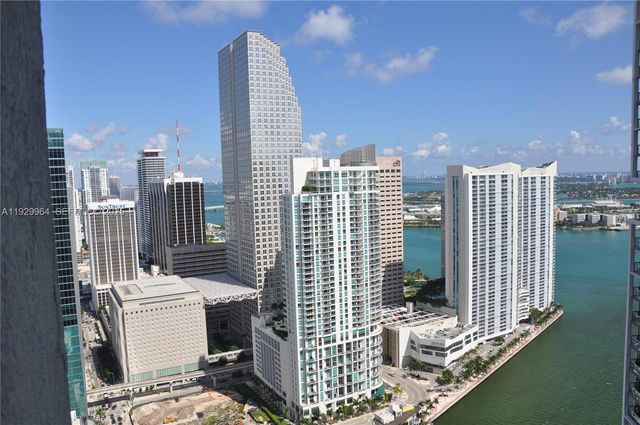 475 Brickell Ave 4215, Miami, FL 33131